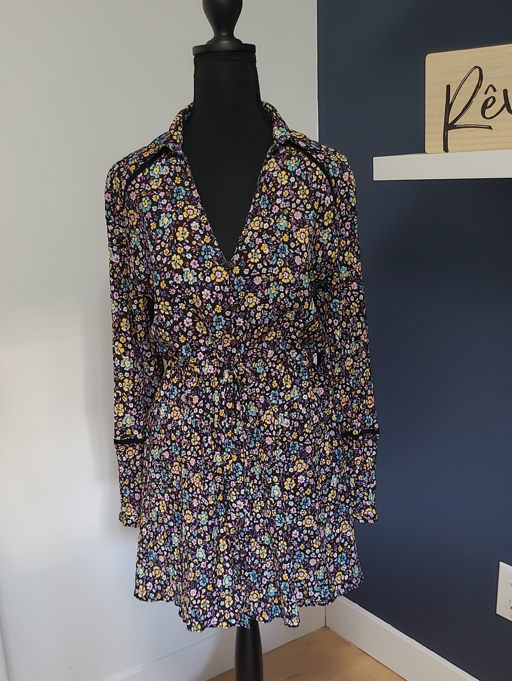 Zara Dark Floral Long Sleeve V-Neck Button Front Ruffle Dress -  Medium